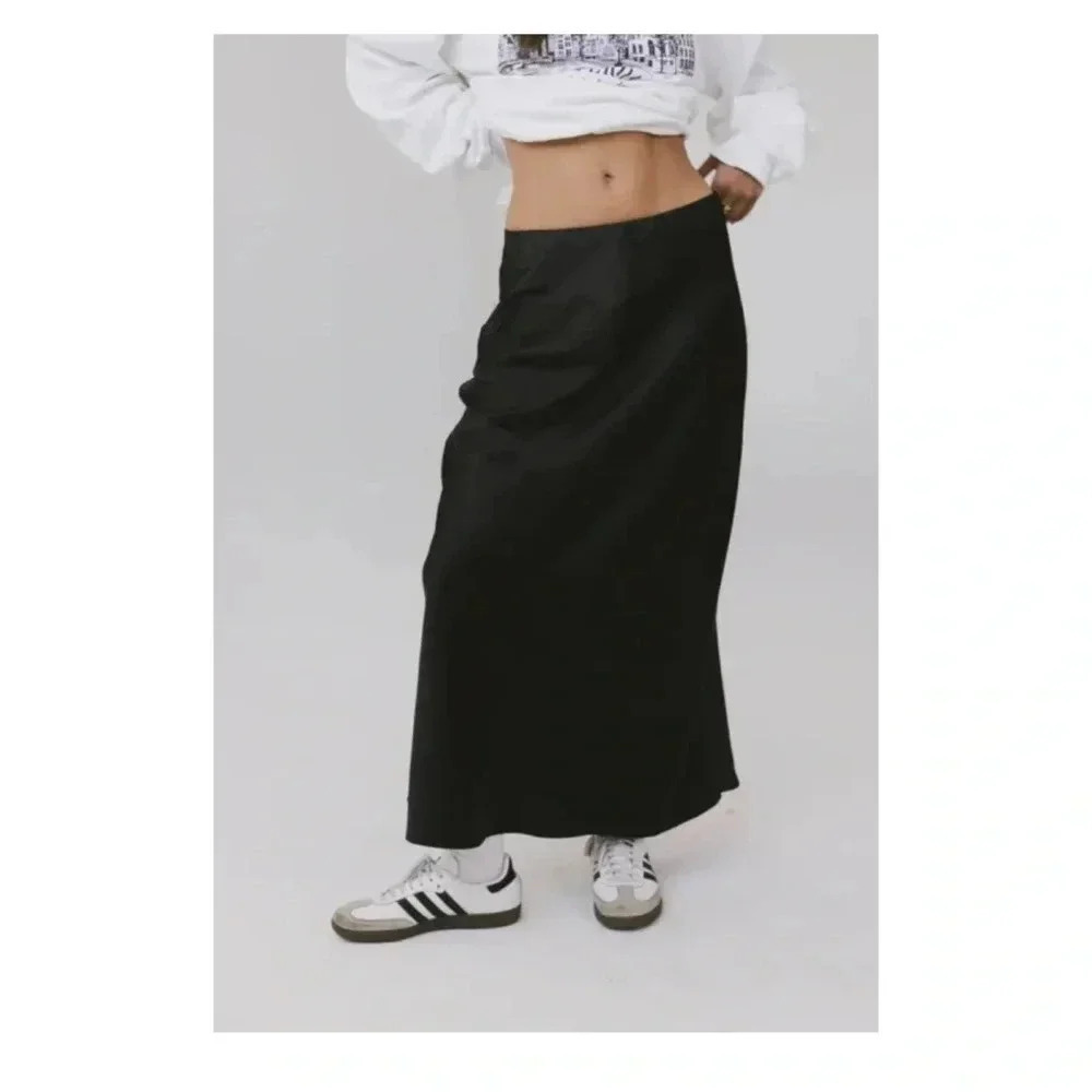 VINTAGE - Adjustable Drawstring Y2K Black Skirt
